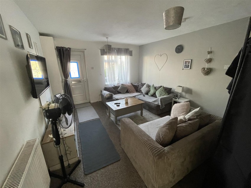 Images for Tamworth Drive, Shaw, Swindon