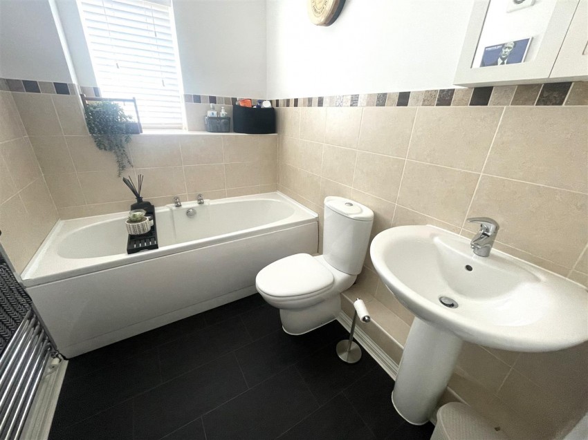 Images for Redbridge Close, Rushey Platt  Swindon