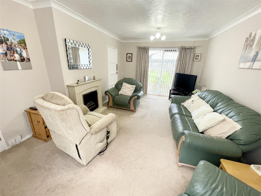 Images for Frobisher Drive, Walcot, Swindon